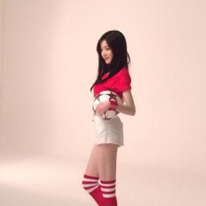 ‘인생술집’ 이유비, 붉은 악마 티셔츠 입고 한국 응원해…“상큼상큼 너무 예쁘다”