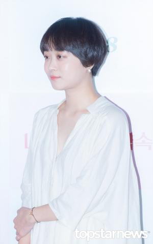 [HD포토] 송예은, ‘뽀얀피부의 정석’ (나와 봄날의 약속)