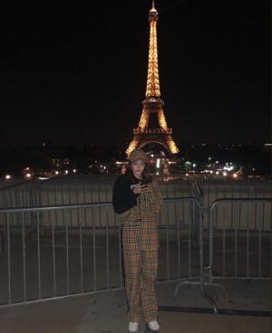‘사서고생 시즌2’ 산다라박, 처음 와본 에펠탑 앞 ‘행복한 근황’