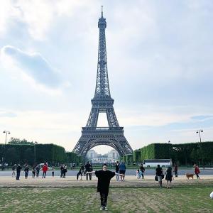 갓세븐(GOT7) 마크, 에펠탑 앞에서 인증샷 공개…‘바람을 만끽하며’