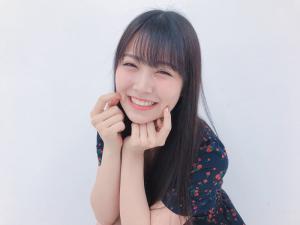 NMB48 시로마 미루, 눈웃음 돋보이는 사진 4장 공개