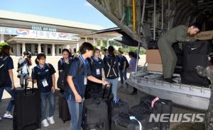 남북 통일농구 선수단, 오늘(3일) 오전 평양 순안공항 도착…북측 인사들의 반응은? “왜 수송기를 타고 왔냐”