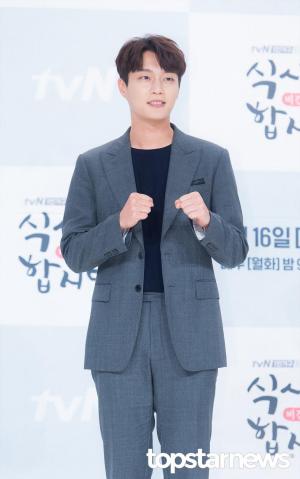 하이라이트 윤두준, ‘월드컵 국대로 뛰어도 부족함 없을 것 같은 스타’ 1위 등극