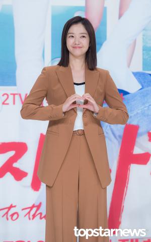 [HD포토] 정소영, ‘사랑스러운 하트’ (끝까지사랑)