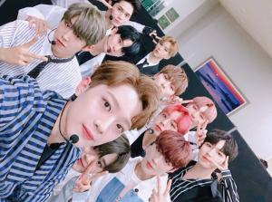 워너원(Wanna One) 강다니엘부터 라이관린까지, 완전체 모습 공개 “워너블 또 만나요”