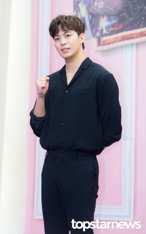 [HD포토] 빅스(VIXX) 홍빈, ‘깜찍한 파이팅!’ (마녀의사랑)