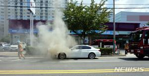 BMW520d “주차 1분 만에 화재”…BMW ‘화재 원인 미상’ 의견만 제시, ‘불안감↑’