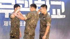 [HD영상] ‘신흥무관학교’ 지창욱-강하늘-김성규, 각 잡고 전방에 ‘충성’(180814)