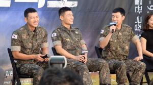 [HD영상] ‘신흥무관학교’ 지창욱-강하늘-김성규, 선임과 후임의 입장차이는?(180814)