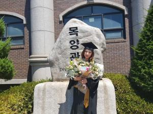 투애니원(2NE1) 출신 공민지, 대학교 졸업식에서 학사모 쓰고 찰칵
