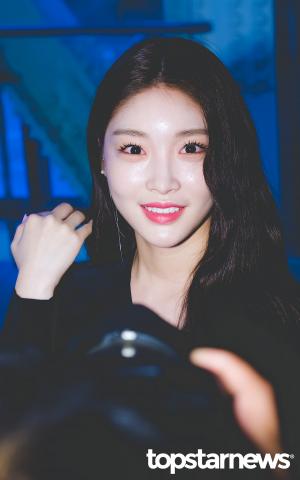 [HD포토] 청하(CHUNGHA), ‘심쿵 아이컨택’