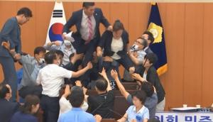 양천구의회 의원들, 안건 상정 과정에서 몸싸움 벌여…‘폭행죄로 의장 검찰에 고소’