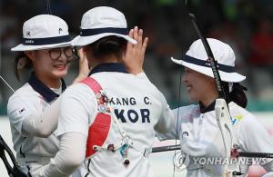[2018 아시안게임] 여자 양궁, 단체전 6회 연속 우승…장혜진·강채영·이은경 ‘금메달 합작’