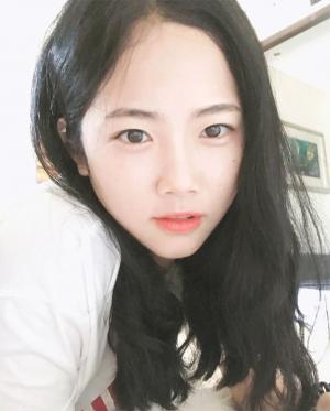 ‘여자 축구팀 선수’ 이민아, 클로즈업 셀카에도 예쁨 한 가득…‘청초함 폭발’