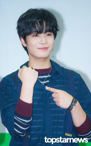 [HD포토] 뉴이스트W(NU’EST W) JR, ‘어니부기표 꽃미소’ (INK콘서트)