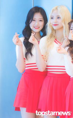 [HD포토] 이달의 소녀(LOONA) 현진, ‘사랑스러운 손하트’ (엠카운트다운)