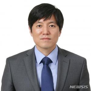 ‘무한궤도’ 드러머 출신 조현찬, 국제금융공사 최초 한국인 국장…‘한국 위상 높아질 것 기대’
