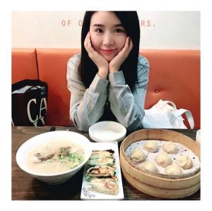 “만두 사랑♡”…차오루, 즐거운 먹방 인증샷