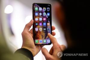 아이폰 XS, 홍콩·중국서 인기 못 끌어…"너무 비싸"