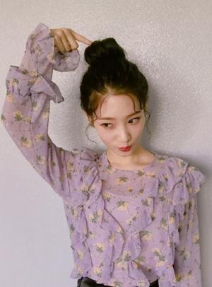 ‘주간 아이돌’ 다이아(DIA) 정채연, 과즙미 팡팡…‘인간 포도’