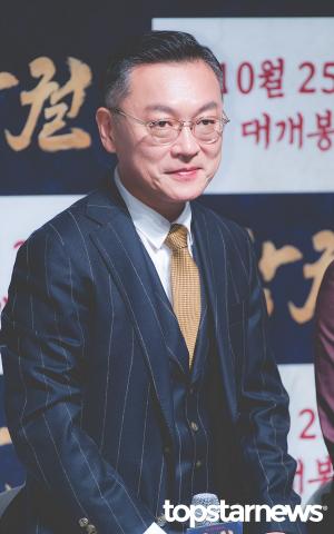 [HD포토] 김의성, ‘인사가 늦었소 김의성이오’ (창궐)