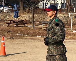 영화 ‘시간위의 집’ 투피엠(2PM) 옥택연, 군대 속 그의 모습보니?…‘늠름해’