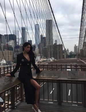 ‘진짜 사나이 300’ 오윤아, 다리 위에서 섹시한 매력 공개 “뉴욕 섹시스타”