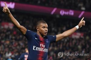 음바페, 13분 만에 4골…PSG 승리 일등공신