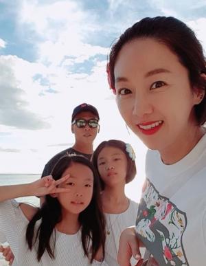 ‘개그맨 박준형♥’ 김지혜, 갈갈이 패밀리의 행복한 근황…‘보기 좋은 가족’