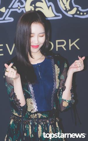 [HD포토] 선미(SUNMI), ‘미야 하트 받고 천국 가세요’