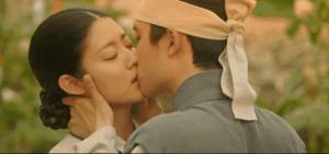 ‘백일의 낭군님’ 도경수-남지현, 원심 커플 키스신 다시보기…‘설렘 폭발’