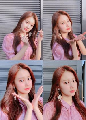 ‘라비앙로즈’ 아이즈원(IZONE) 강혜원, 손하트로 전한 팬사랑 “어떠세요?”