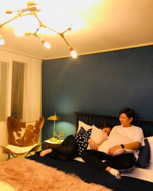 ‘나 혼자 산다’ 제이쓴♥홍현희, 신혼집에서 박나래가 찍어준 사진 공개…‘꼭 잡은 두 손’