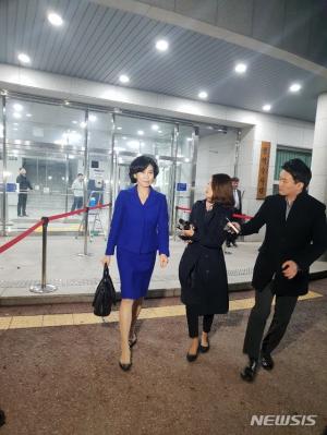 이재명 지사 부인 김혜경씨, ‘혜경궁 김씨’ 논란으로 10시간 조사뒤 귀가