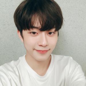 유선호, 누나들 심쿵하게 하는 비주얼…‘훈훈함의 끝판왕’