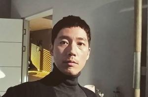 배드파파 장혁, 유지철과 다름없는 평소 모습…‘다소 경직된 셀카’