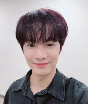 ‘WAKE,N’ 뉴이스트 W (NU’EST W) 종현(JR), 컴백 앞둔 모습 보니?…‘훈훈해’