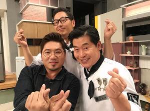 ‘냉장고를 부탁해’ 김조한, 이연복-김풍과 찍은 사진 공개…“15분 진짜 신기”