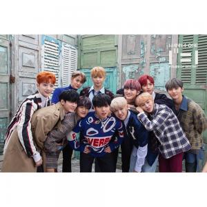 워너원(Wanna One), 첫 정규 ‘1¹¹=1(POWER OF DESTINY)’ 자켓 비하인드 공개…‘라이관린부터 황민현까지’