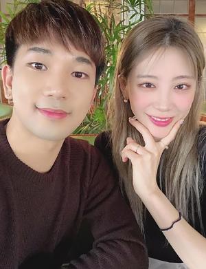 아프리카 티비(TV) BJ 지오, 여자친구 최예슬과의 생일 기념샷 “모든게 완벽했던”