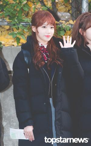 [HD포토] 아이즈원(IZ*ONE) 김채원, ‘이른 아침 햇살처럼 빛나는 피부’ (2019 수능)