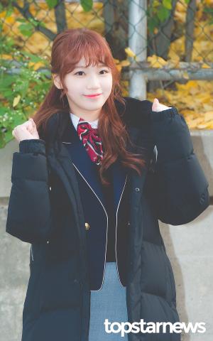 [HD포토] 아이즈원(IZ*ONE) 김채원, ‘같은 교실 수험생들에게 민폐 미모’ (2019 수능)