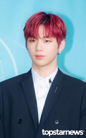 [현장] 워너원(Wanna One) 강다니엘, 가요계 ‘엑방원’ 영향력? “함께 무대 선 자체가 영광”