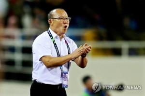 ‘박항서 매직’ 베트남, 미얀마와 축구 경기서 0-0 무승부…조 2위 유지