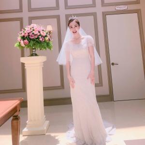 ‘마이크로닷(마닷)♥’ 홍수현, 순백의 웨딩드레스 입은 모습…‘결점없는 미모’