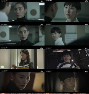 ‘SKY캐슬(스카이 캐슬)’ 염정아, 김서형 따귀…송건희에게 “부모 복수 부추겨 김정난 죽인 살인교사범”