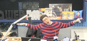 ‘김영철의 파워 FM’, 신조어 ‘인싸’ 뜻은?…‘아웃사이더’의 반대말