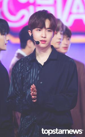 [HD포토] 워너원(Wanna One) 김재환, ‘발표를 기다리는 째니’ (쇼챔피언)