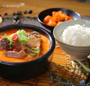 팽현숙 순대국, 남양주 대표 맛집 입소문 자자…홈앤쇼핑 런칭 이후 20만 세트 판매→1인 가구 증가-’혼밥족’ 인기만발