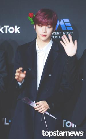 [HD포토] 워너원(Wanna One) 강다니엘, ‘애교 많은 대형견美’ (2018 MAMA)